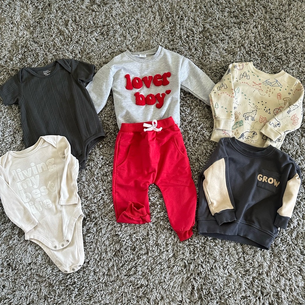 18 Month Clothing Bundle